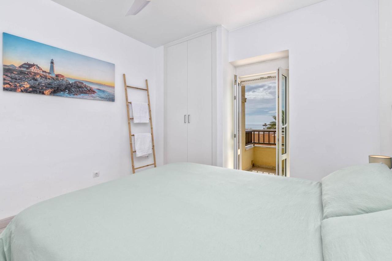 Benalmadena, Frente A La Playa Y Puerto Marina Apartment Bagian luar foto